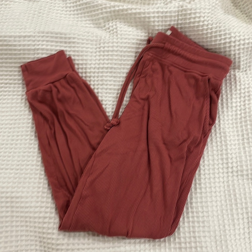 Lou & Grey Jogger Sweats